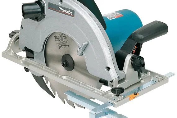 Пила циркулярная MAKITA 5903R