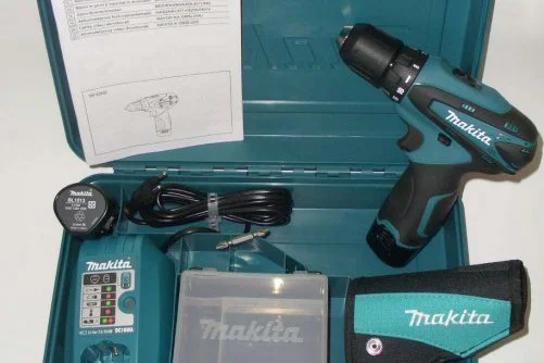 Дрель-шуруповерт MAKITA DF330DWE