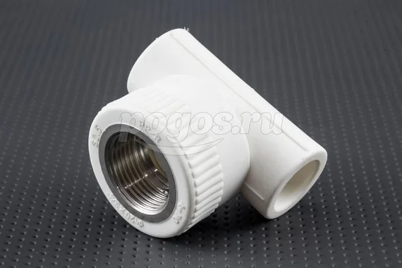 Тройник PP-R комб. d-20 F 3/4" белый MEERPLAST
