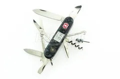 Мультитул VICTORINOX Voyager 21 функция с часами черный