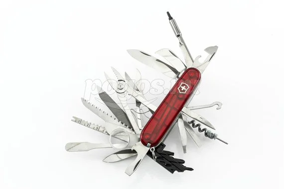 Мультитул VICTORINOX SwissChamp XLT 50 функций красный