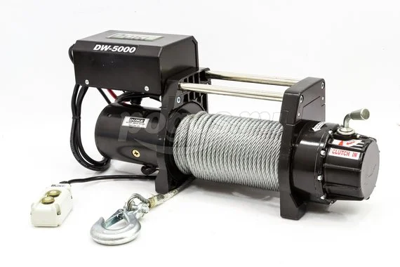 Лебедка автомобильная DUKE 2260кг 8ммх30м 12В