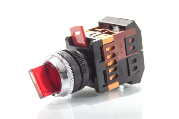 Переключатель ANC-22-2, 2 пол красный 1з+1р TDM