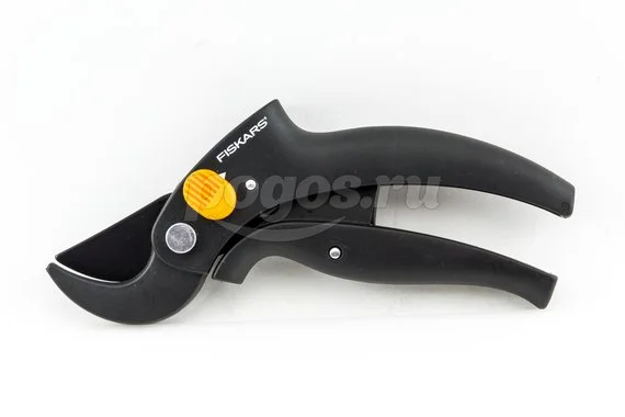 Секатор контактный Р53 d-20мм 111330 FISKARS