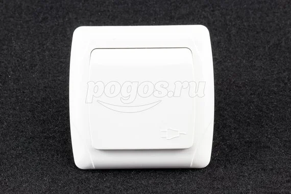 Розетка 1ая с/з 16А 230В с з/ш крышкой белый Онега TDM