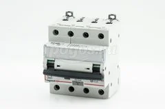 Автомат дифференциальный 4п C16A 30mA, тип АС, 10kA, DX3  LEGRAND