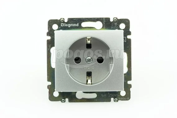 Розетка 1ая с/з 16А 230В с з/ш Valena LEGRAND