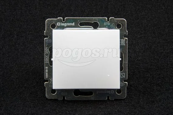Выключатель 1кл 10А белый Valena LEGRAND