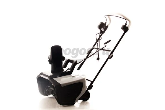 Снегоуборщик электрический HYUNDAI