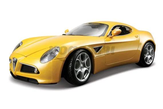 Машина Alfa 8C Competizione 1:18 металл сборка  BBURAGO