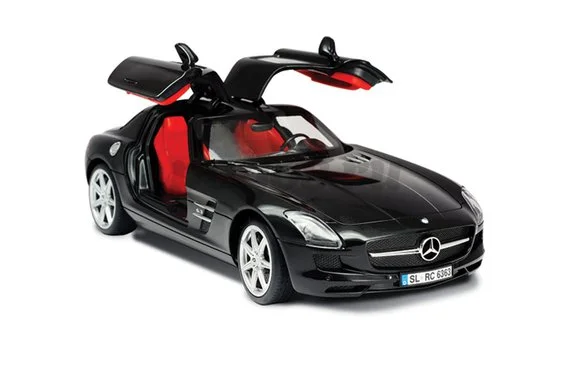 Машина Mercedes-Benz с управлением от iPhone, iPad, iPod через Bluetooth c колонкой, 1:16