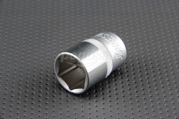 Головка торцевая 1/2" DR (19 мм) Jonnesway