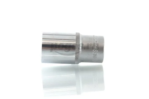 Головка торцевая глубокая 1/2" DR (30 мм) Jonnesway
