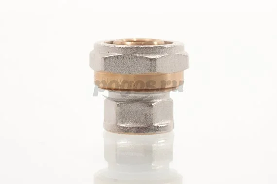 Соединитель д/мет.пл. труб, цанга (26 - M  3/4") STI