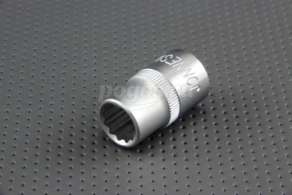 Головка торцевая 1/2" DR (13 мм) Jonnesway