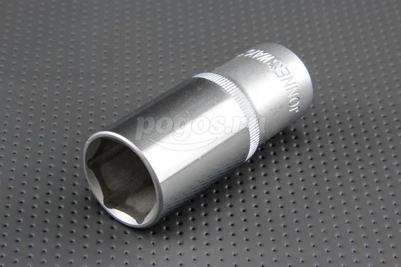 Головка торцевая глубокая 1/2" DR (24 мм) Jonnesway