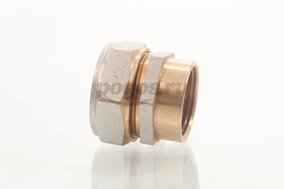 Соединитель д/мет. пл. труб, цанга 32 * F 1"  STI 