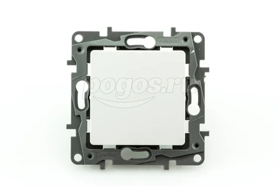 Выключатель 1кл 10А 230В белый Etika LEGRAND