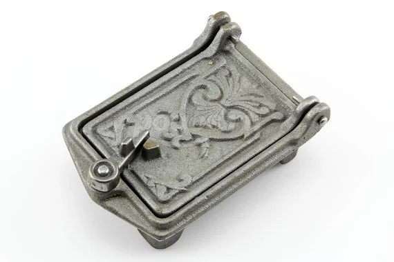 Дверка прочистная для печи 130х92мм ЛИТКОМ