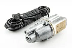 Погружной колодезный насос Тополь Малыш-М 16м