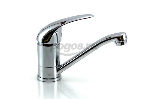 Смеситель однорычажный кухонный с коротким изливом SH305-04S  RICCO