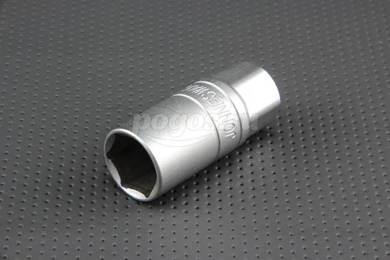 Головка торцевая свечная 1/2" DR (21 мм) Jonnesway