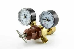 Редуктор гелиевый БГО-50-4