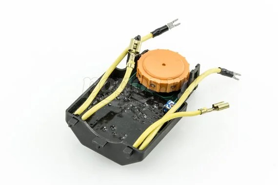 Электронный блок М910Е, М1020Е, М850Е, М950Е, М1050Е SPARKY