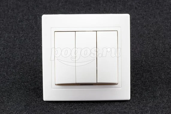 Выключатель 3кл 10А белый Таймыр TDM