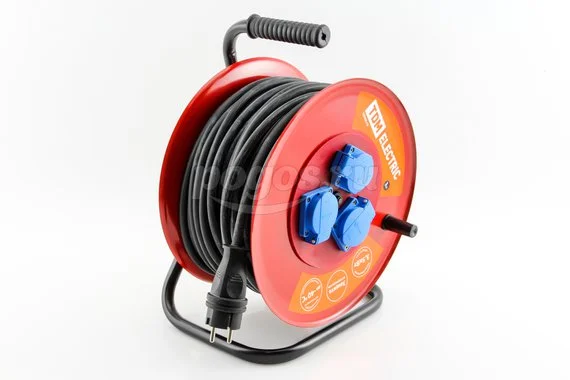 Удлинитель силовой с/з 3x30м TDM на катушке 3x1.5