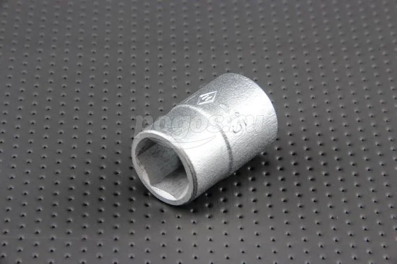 Головка торцевая 1/2" DR (15 мм)