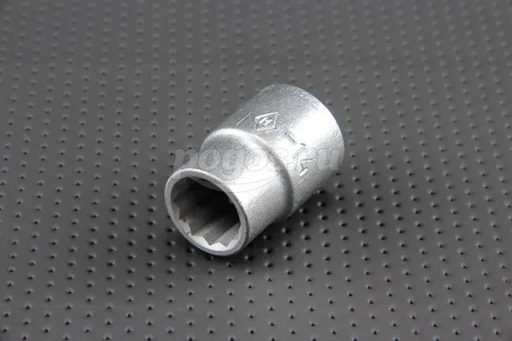 Головка торцевая 1/2" DR (14 мм)