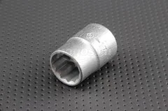 Головка торцевая 1/2" DR (17 мм)