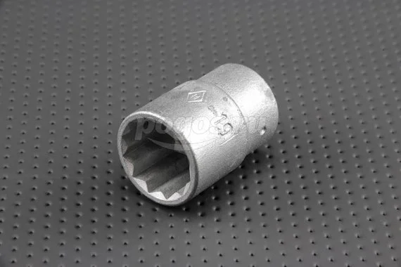 Головка торцевая 1/2" DR (19 мм)