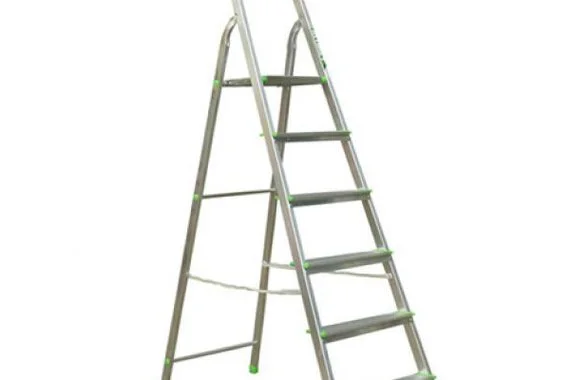 Стремянка стальная 6 ступеней h-1400мм STAIRS