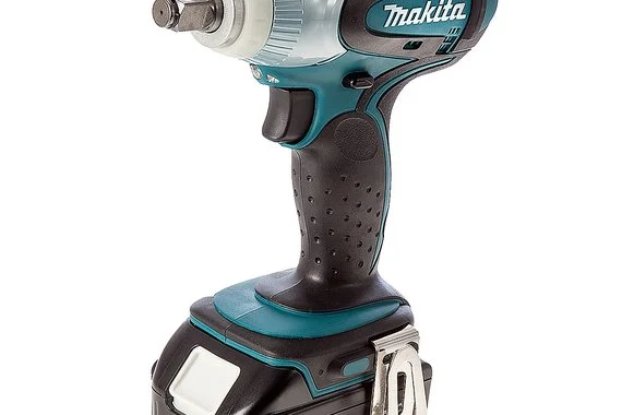 Аккумуляторный гайковерт 18В 1/2" MAKITA DTW251RME