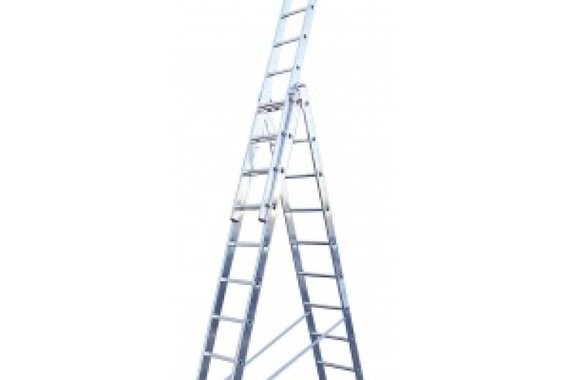 Лестница алюминиевая 3-х секционная 10 ступеней (2,85/4,70/6,65м)  TRIBILO MONTO  KRAUSE