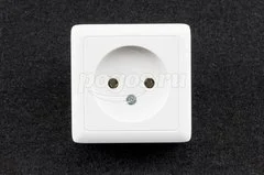 Розетка 1ая б/з 10А 250В о/у белый Хит SCHNEIDER ELECTRIC 