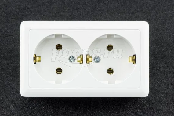Розетка 2ая с/з 16А 250В о/у белый Хит SCHNEIDER ELECTRIC
