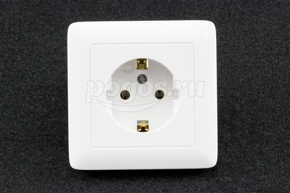 Розетка 1ая c/з 16А 250В с/у белый Хит SCHNEIDER ELECTRIC