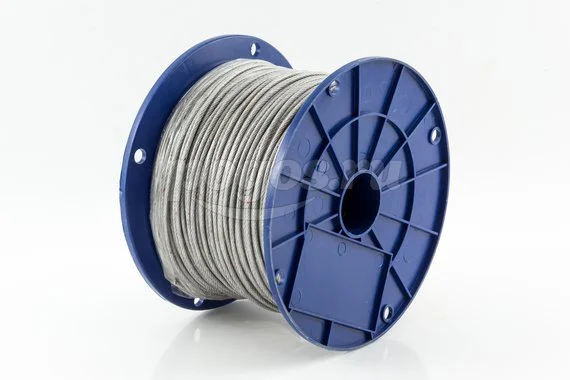 Трос 2/3мм оцинкованный в ПВХ оплетке 48кгс DIN 3055 (бухта 200м)