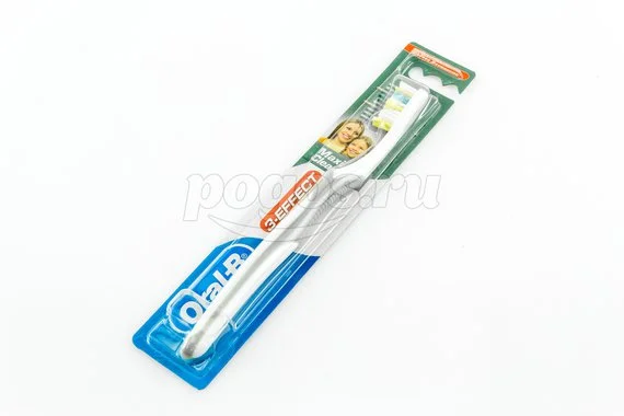 Зубная щетка средняя maxi clean 3 Effect ORAL-B