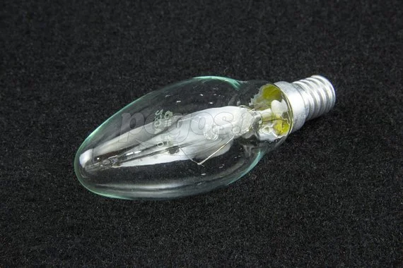 Лампа накаливания E14 40W 220V свеча прозрач.