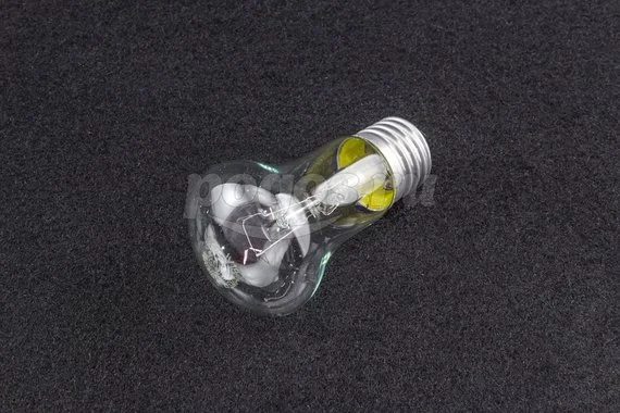 Лампа накаливания E27 40W 36V местного освещения