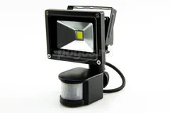 Светодиодный прожектор 10W 6500K СДО10-2-H-Д с датчиком движения черн.Народный TDM