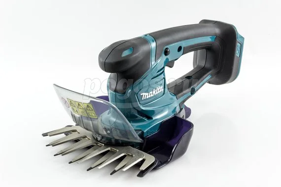 Аккумуляторные ножницы MAKITA DUM604Z