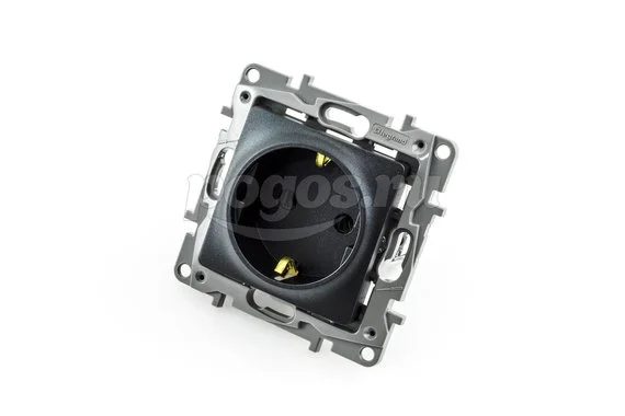 Розетка 1ая с/з 16А антрацит 250В LEGRAND