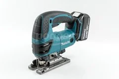 Электролобзик MAKITA DJV180RFE