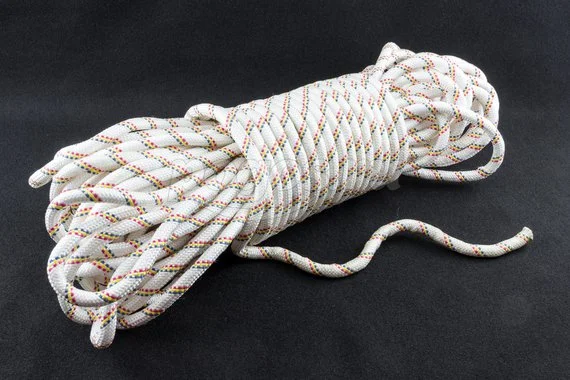 Трос лодочный 16мм 3900кгс (бухта 50м)