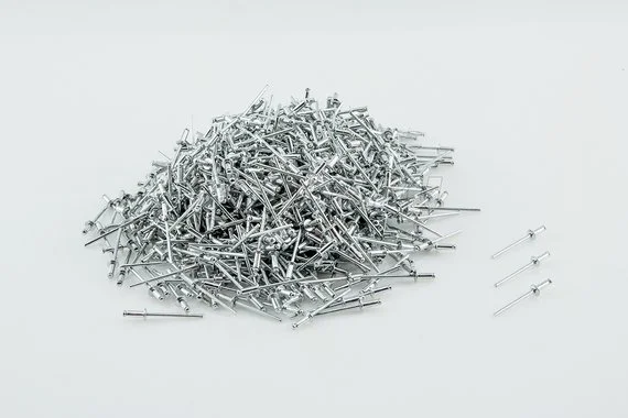 Заклепка вытяжная 3.2х8мм алюминий/сталь (упаковка 1000шт)